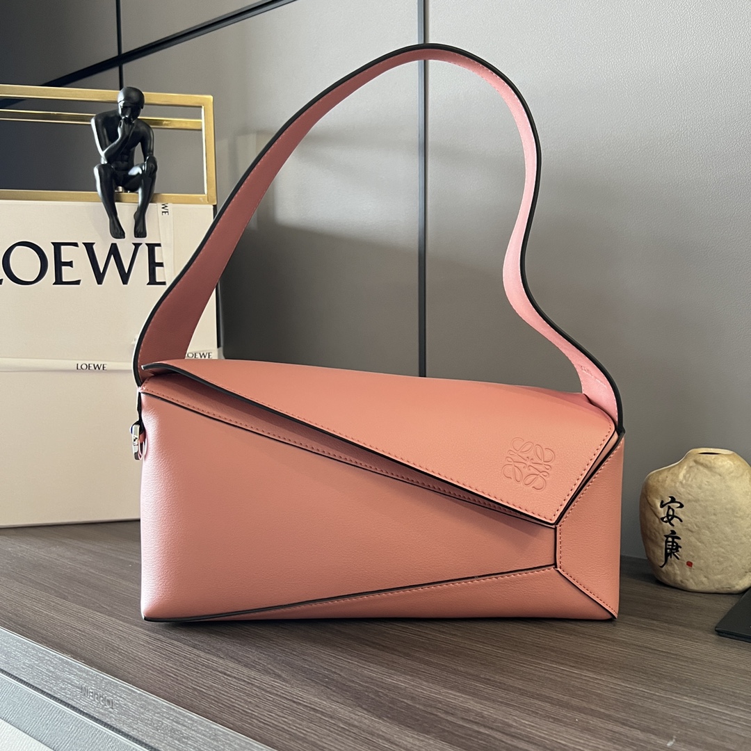 Loewe Puzzle Bags - Click Image to Close